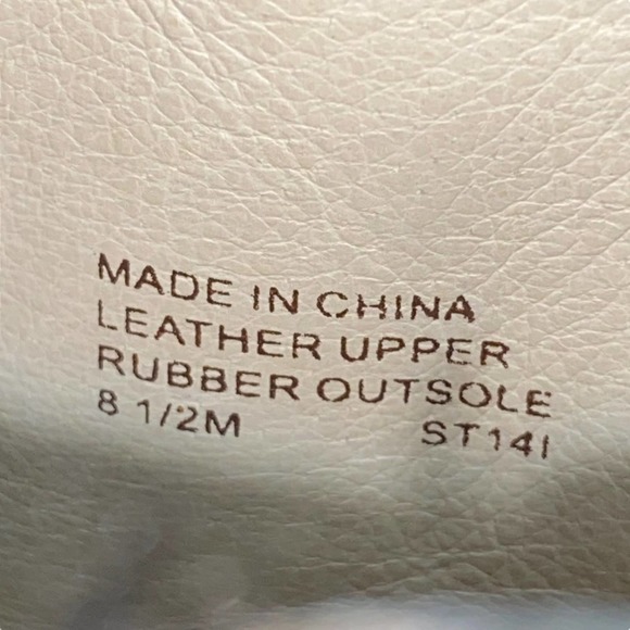 Michael Michael Kors Women’s Black Leather Buckle Side Zip Ankle Bootie Size 8.5 - Picture 7 of 9